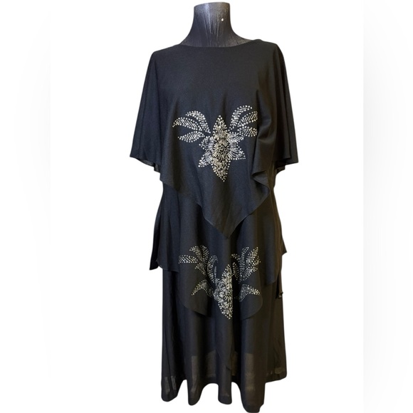 Vintage Gilberti Black Asymmetrical Dress with Silver Accents - Picture 8 of 14